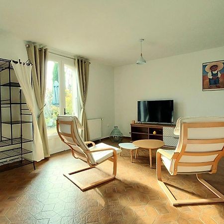 La Deviniere Hotel Donzere Bilik gambar